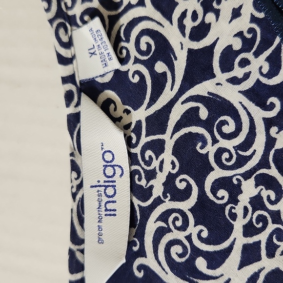 Great Northwest Womens Size XL Blue Pin Tuck Lace Accent Button Down Peasant Top - Picture 13 of 14